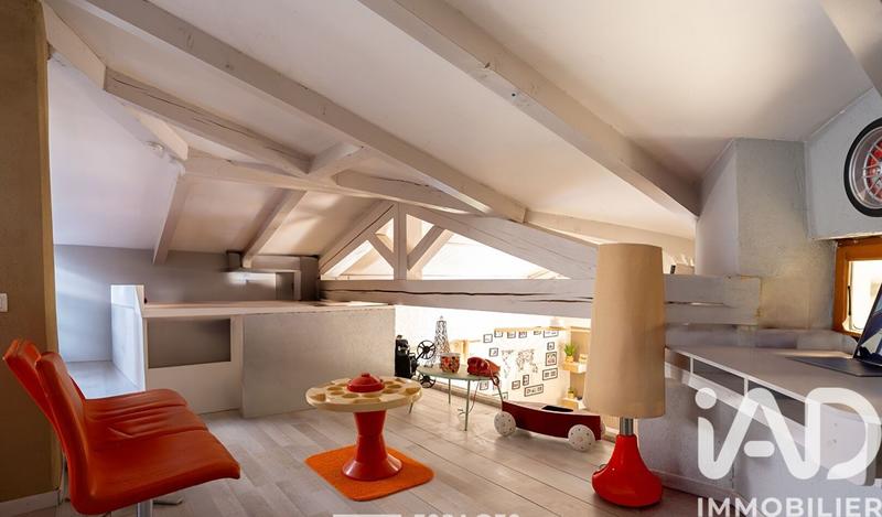 Maison - 203 m² - 5 pièces