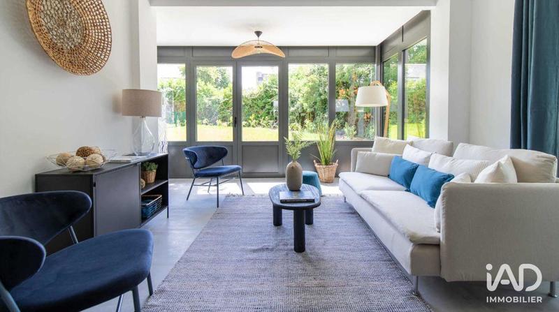 Maison - 92 m² - 4 pièces