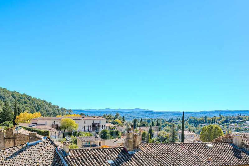 Maison de village - 67 m² - 4 pièces