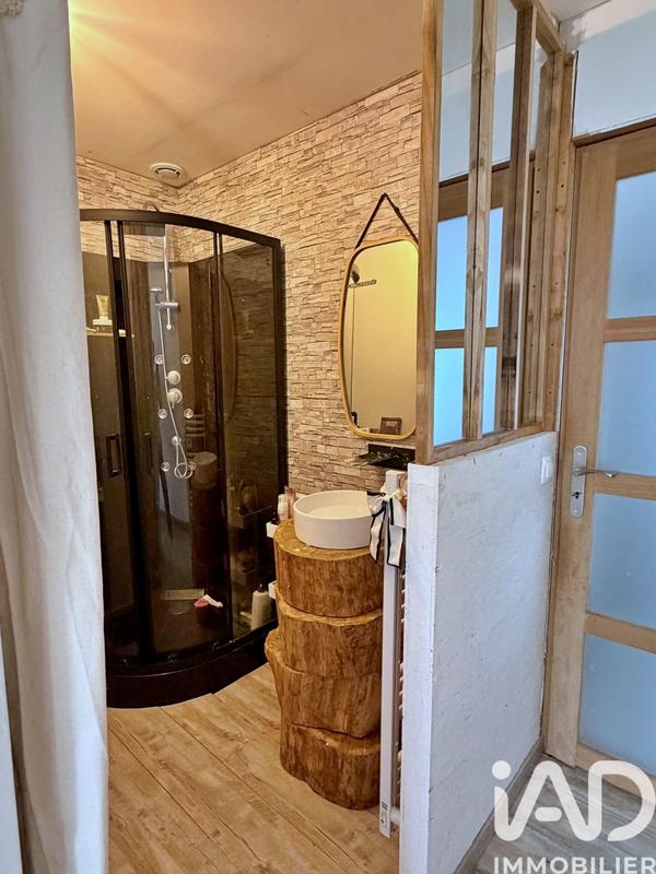 Maison - 111 m² - 6 pièces