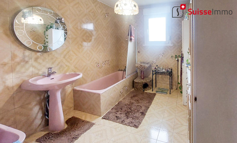 Maison - 115 m² - 7 pièces