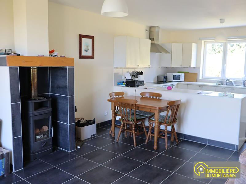 Maison - 110 m² - 5 pièces