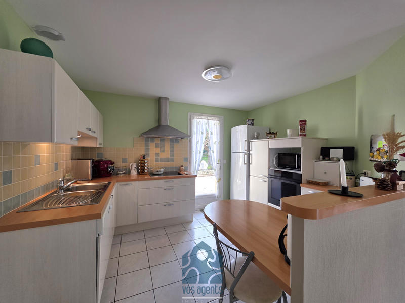 Maison - 90 m² - 4 pièces