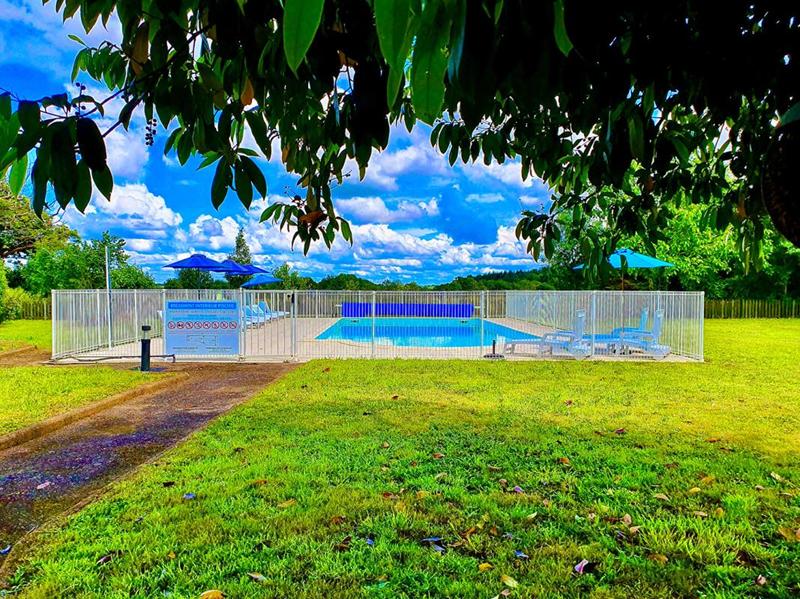 Maison - 352 m² - 16 pièces