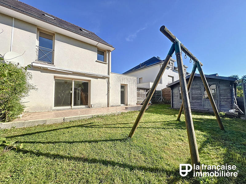 Maison - 93 m² - 5 pièces