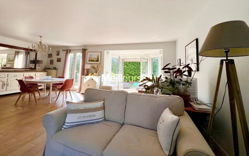 Maison - 143 m² - 6 pièces