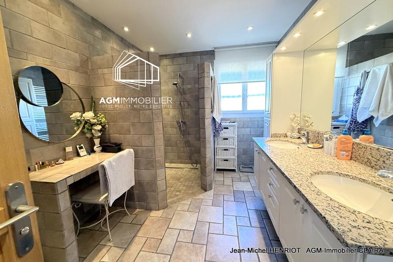 Villa - 132 m² - 4 pièces