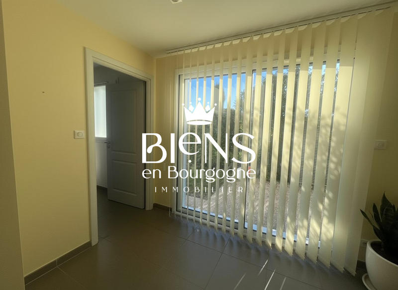 Maison traditionnelle - 150 m² - 5 pièces