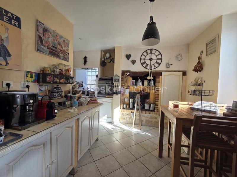 Maison traditionnelle - 170 m² - 6 pièces