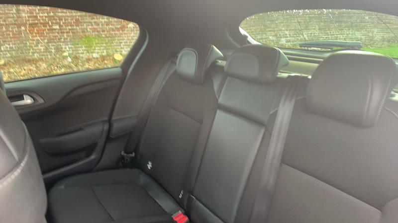 Citroën Ds4 1.2 Puretech 130 Urban Show - 5 places