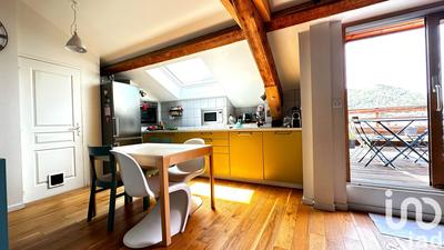 Appartement - 150 m² - 4 pièces