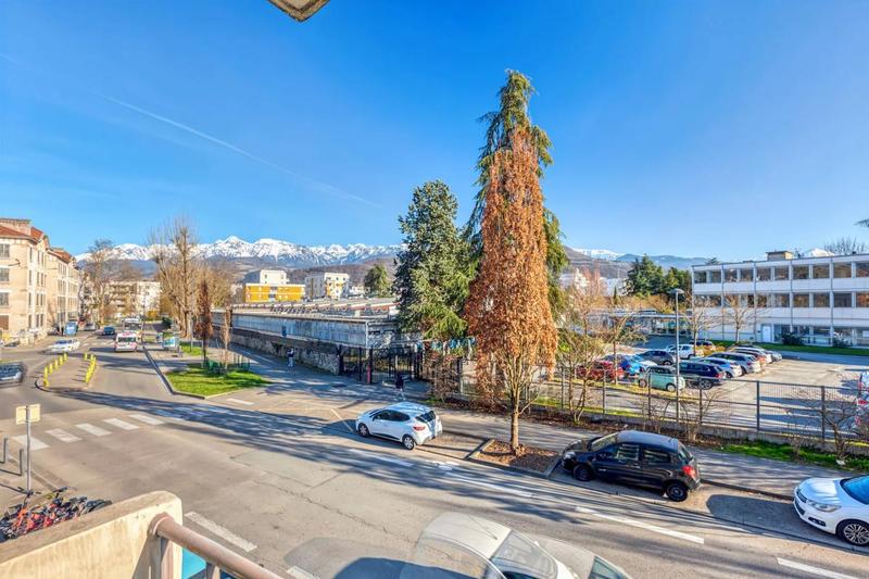 Appartement - 46 m² - 3 pièces