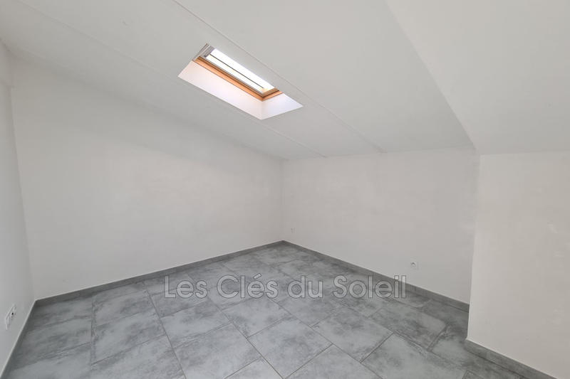 Appartement - 88 m² - 4 pièces