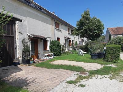 Maison - 200 m² - 6 pièces