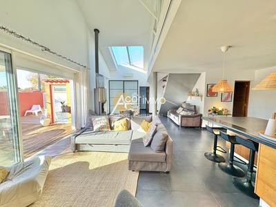 Maison - 110 m² - 5 pièces