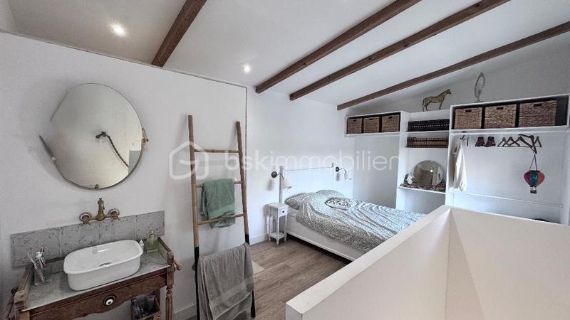 Maison en pierre - 29 m² - 3 pièces