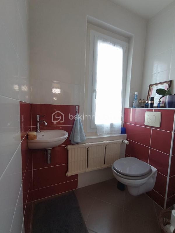 Maison - 166 m² - 6 pièces