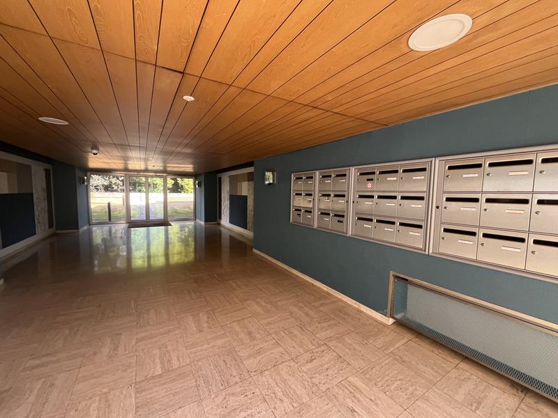 Appartement - 137 m² - 6 pièces