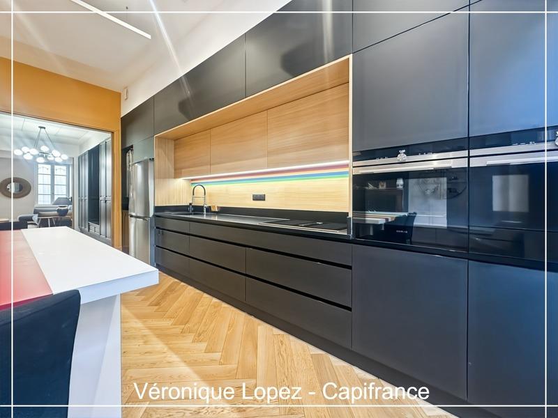 Maison bourgeoise - 266 m² - 7 pièces