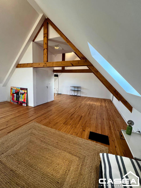 Maison ancienne - 167 m² - 7 pièces