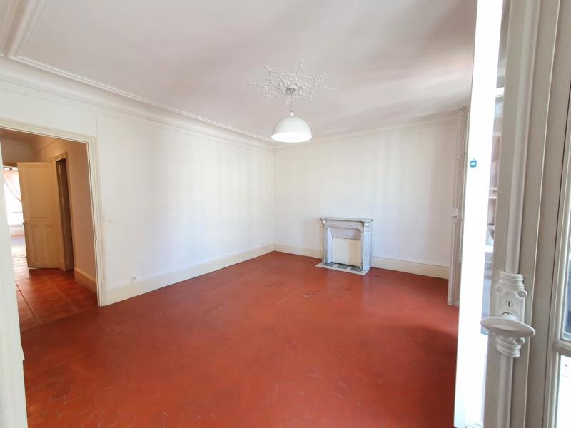 Appartement - 97 m² - 3 pièces