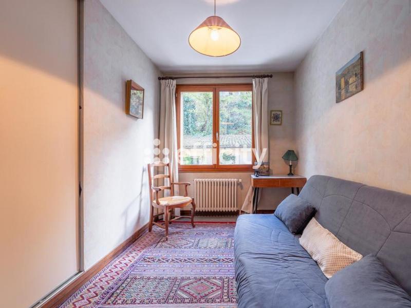 Pavillon - 311 m² - 8 pièces