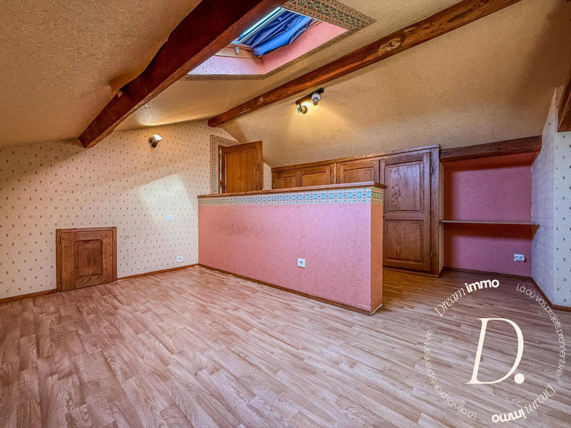 Maison - 145 m² - 7 pièces