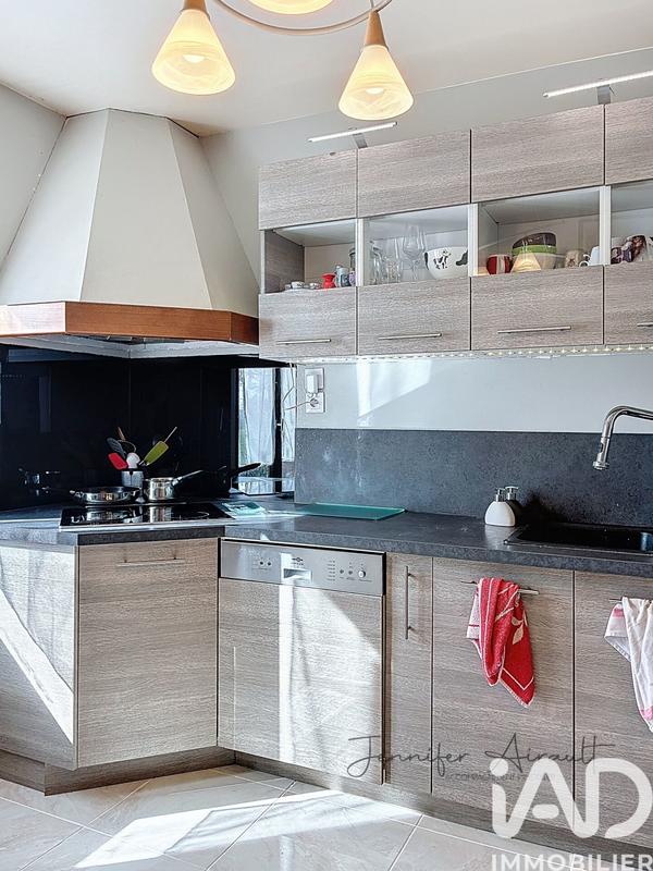 Maison - 163 m² - 7 pièces