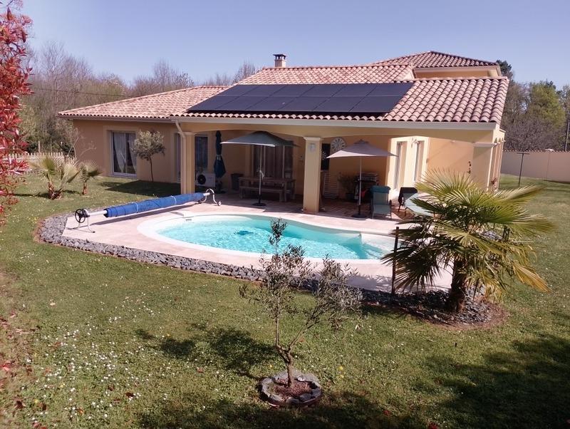 Maison - 210 m² - 9 pièces