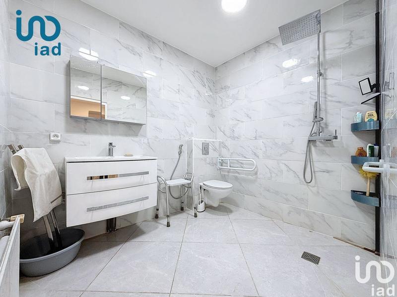 Maison - 350 m² - 11 pièces