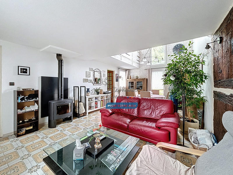 Maison - 114 m² - 6 pièces