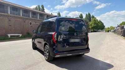 Renault Kangoo Techno Blue Dci 115 Edc Boite Auto Full 3