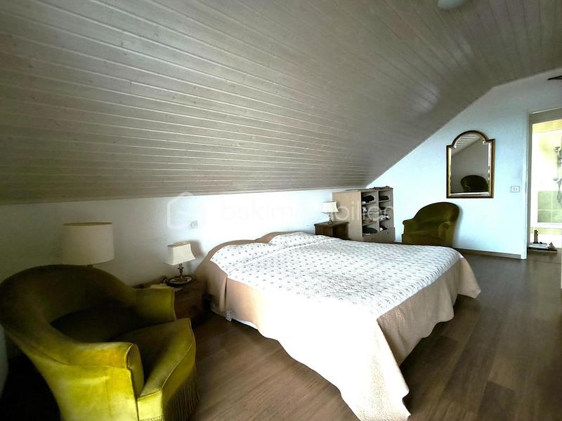 Maison - 179 m² - 6 pièces