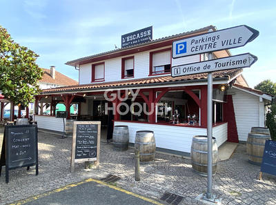 Fonds de commerce - 598 m²