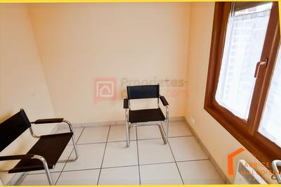 Maison - 80 m² - 5 pièces