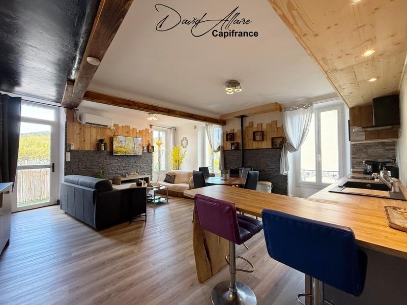 Appartement - 60 m² - 2 pièces