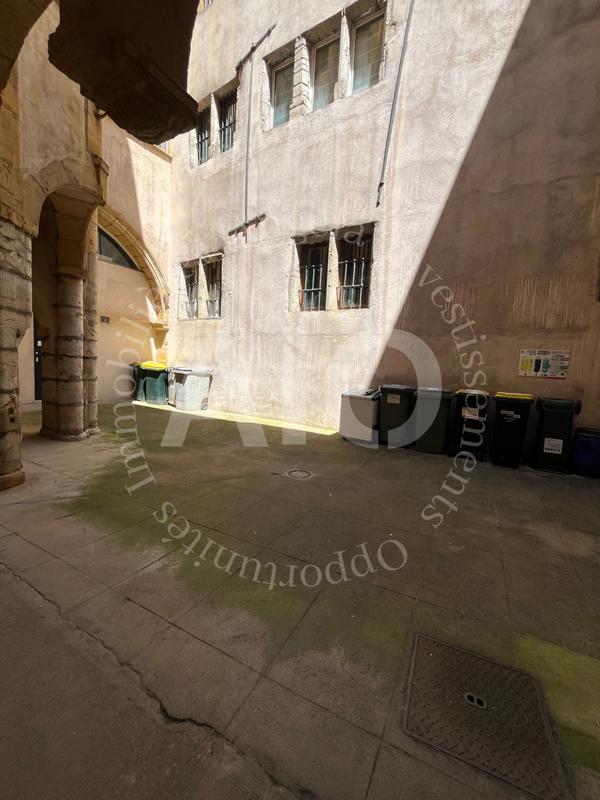 Local commercial - 149 m²