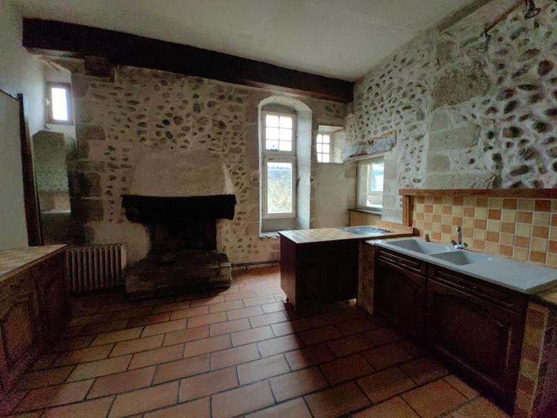 Maison de village - 138 m² - 5 pièces