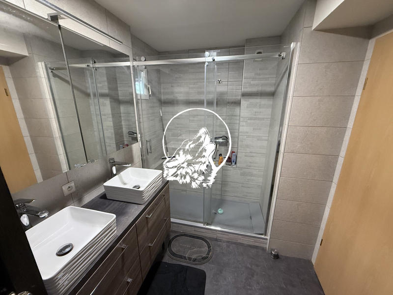 Appartement - 83 m² - 3 pièces