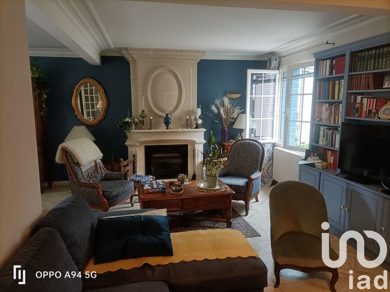 Maison - 168 m² - 9 pièces