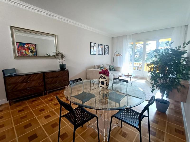 Appartement - 91 m² - 4 pièces