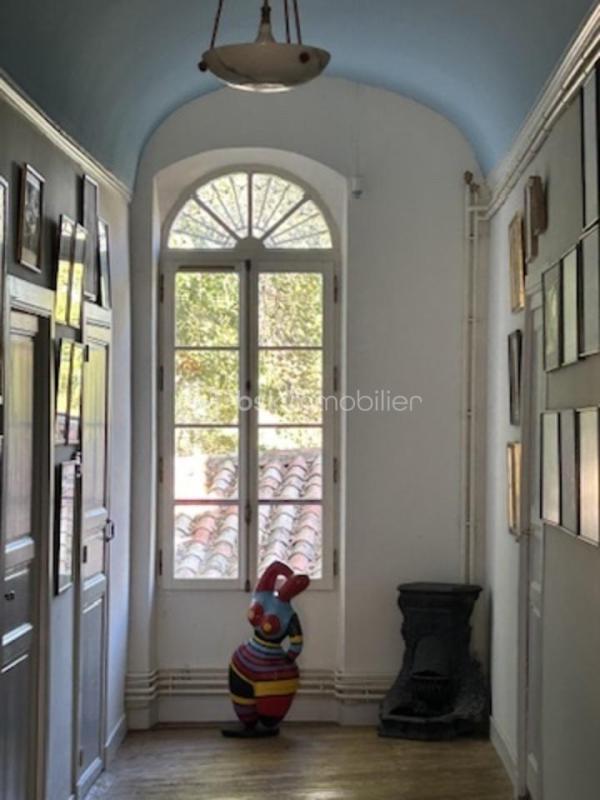 Château - 722 m² - 19 pièces