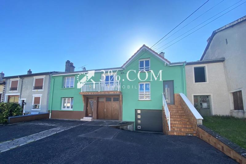 Maison - 230 m² - 8 pièces