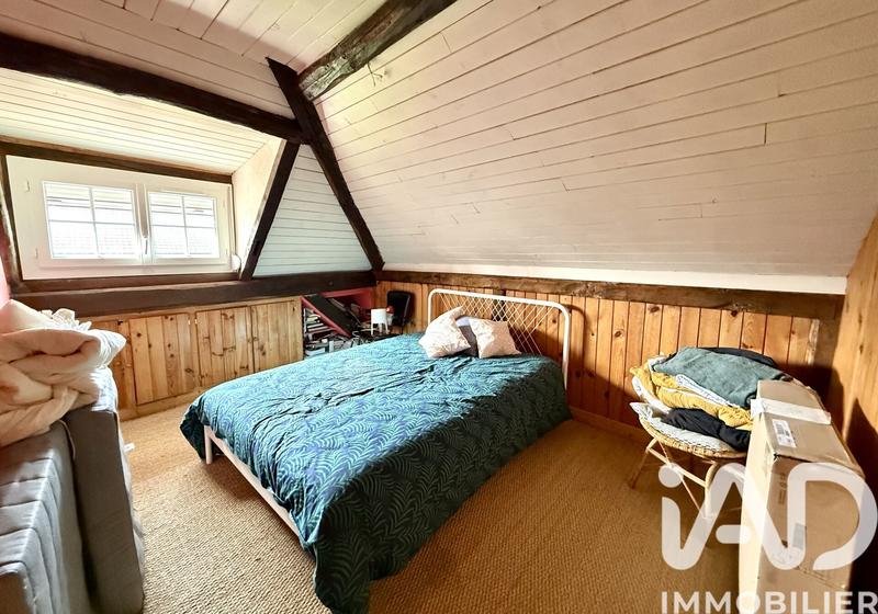 Maison - 208 m² - 10 pièces