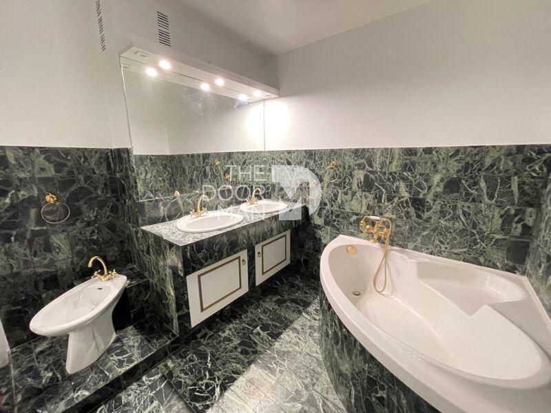 Appartement - 108 m² - 4 pièces