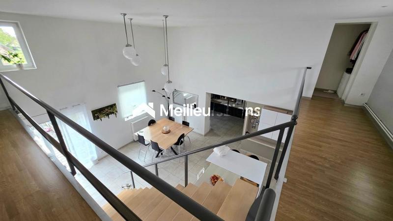 Maison - 150 m² - 4 pièces