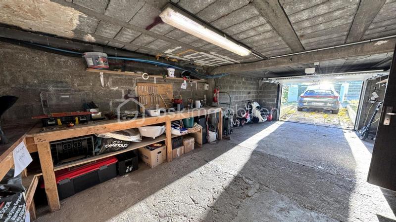 Maison traditionnelle - 157 m² - 5 pièces