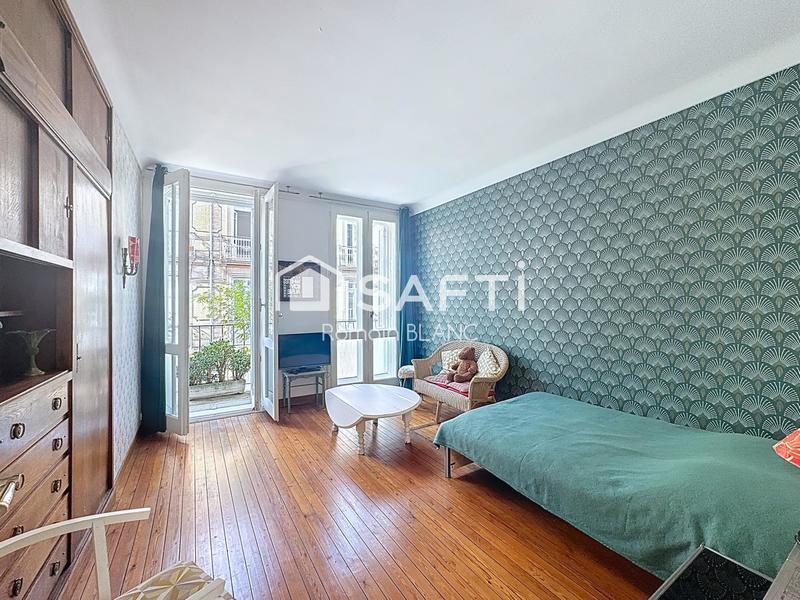 Villa - 346 m² - 9 pièces