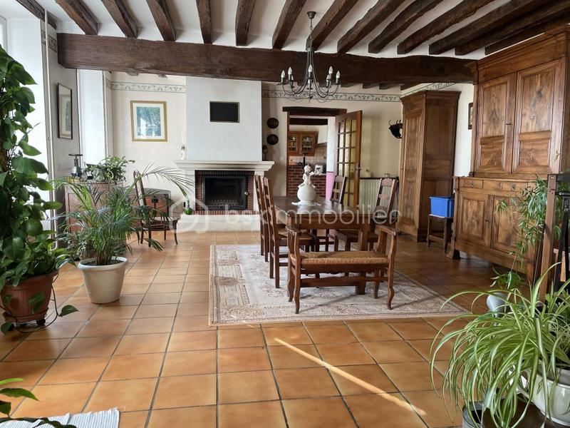 Corps de ferme - 200 m² - 7 pièces