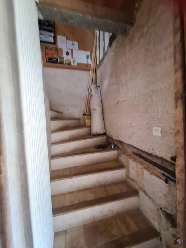 Maison ancienne - 165 m² - 8 pièces